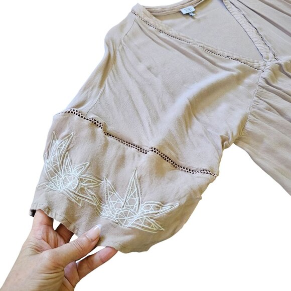 TOBI Beige Women's Boho V Neck Tunic Top Embroidery Lace edging size M - Picture 4 of 10